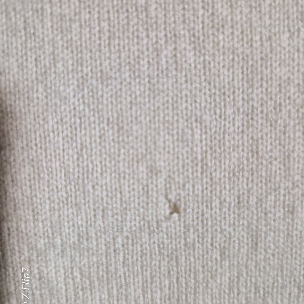 ​Talbots Petites 100% Pure Cashmere Cream Crewneck Sweater Size PL - Picture 10 of 10